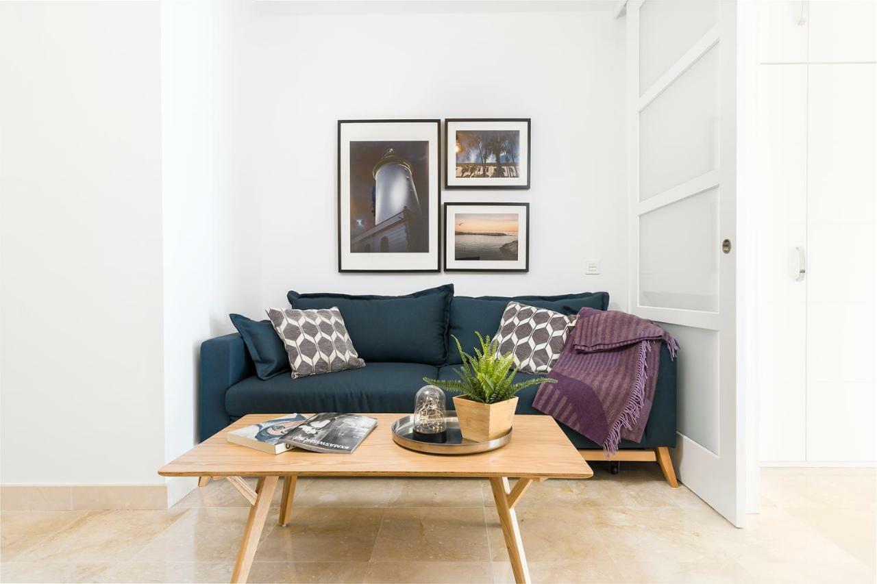 Apartamento Lujo Ancha Del Carmen Málaga Exteriör bild